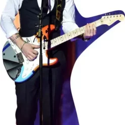 LifeSizeCutouts Ed Sheeran With Guitar 482 Cardboard Cutout