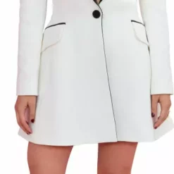 LifeSizeCutouts Lili Reinhart 006 Celebrity Cutout