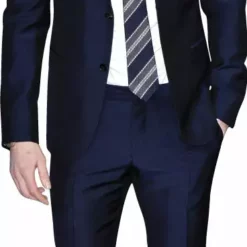 LifeSizeCutouts Ryan Reynolds 075 Celebrity Cutout